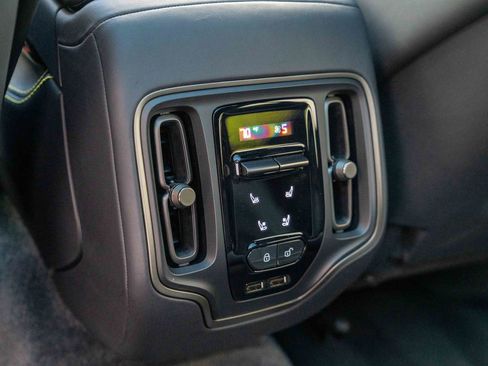 Used 2023 Aston Martin DBX 707 image 31