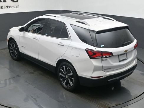 Used 2023 Chevrolet Equinox Premier image 41