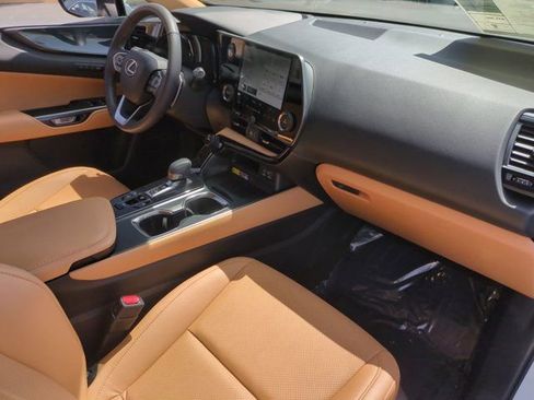 Used 2024 Lexus NX 350h AWD image 30