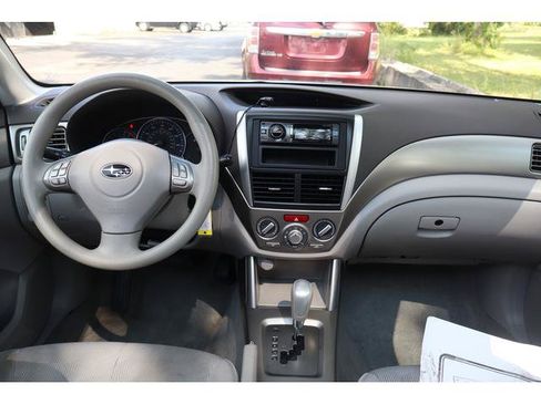 Used 2010 Subaru Forester 2.5X Premium AWD/4WD image 10