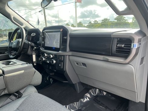 Used 2025 Ford F150 XLT w/ Equipment Group 301A Standard AWD/4WD image 15
