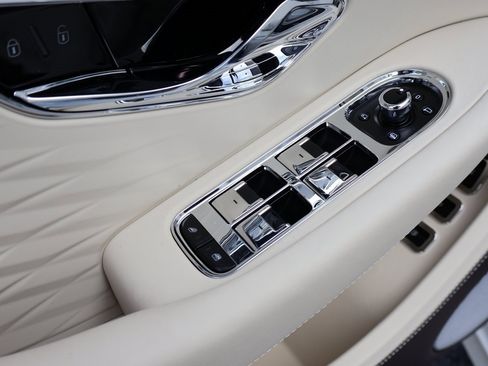 New 2026 Bentley Continental GTC image 14