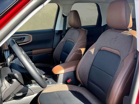 Certified 2025 Ford Bronco Sport Outer Banks w/ Outer Banks Tech Package+ image 24