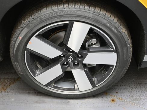 New 2026 Hyundai Santa Fe Limited image 10