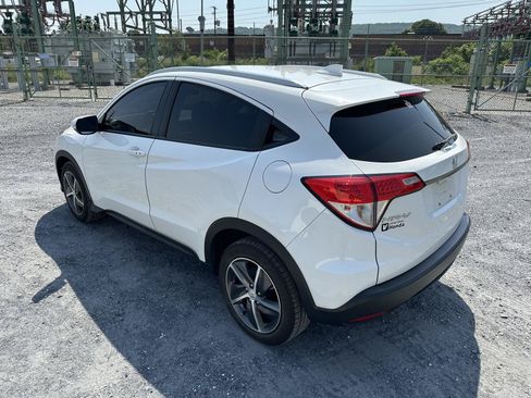 Used 2021 Honda HR-V EX image 6