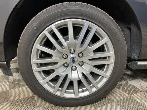 Certified 2024 Ford Expedition Limited image 11