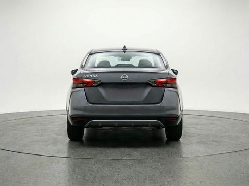 Used 2025 Nissan Versa SV image 7