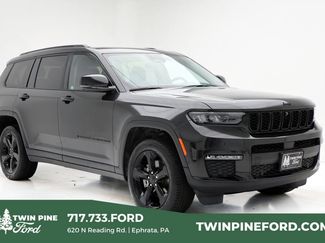 Used 2023 Jeep Grand Cherokee L Limited w/ Luxury Tech Group II video 1