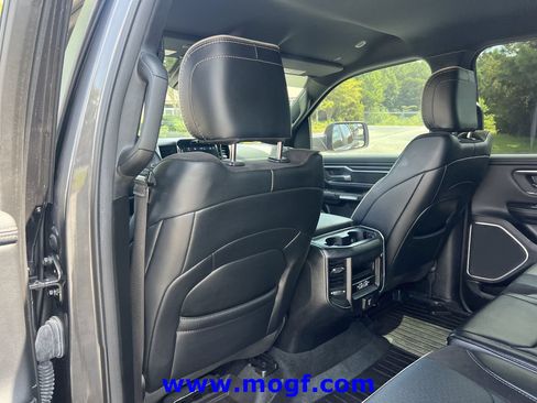 Used 2023 RAM 1500 Laramie AWD/4WD image 21