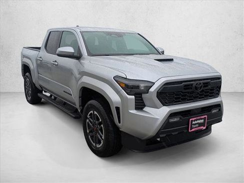 New 2025 Toyota Tacoma TRD Sport image 7