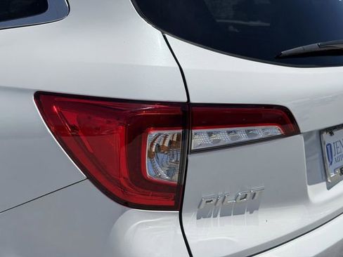 Used 2022 Honda Pilot Touring image 38