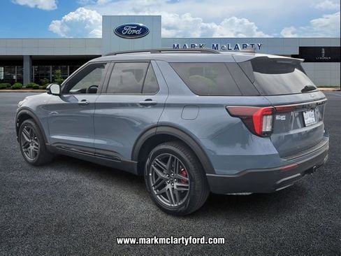 New 2026 Ford Explorer ST-Line AWD/4WD image 3