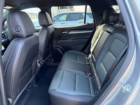 New 2026 GMC Terrain AT4 w/ Convenience Package III image 39