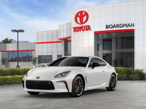 New 2026 Toyota GR86 Premium RWD image 1