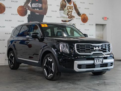 Used 2025 Kia Telluride S AWD/4WD image 20