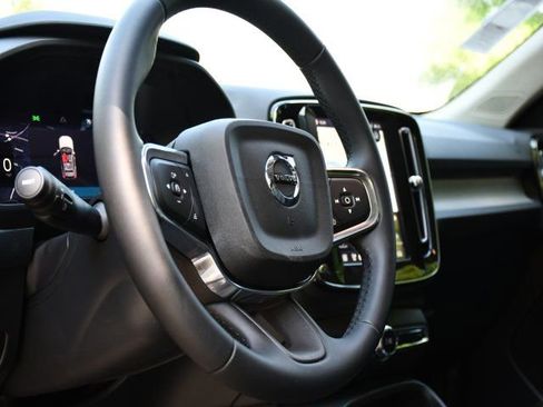 New 2026 Volvo XC40 B5 Plus w/ Protection Package Premier AWD/4WD image 11