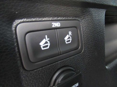 Used 2024 Kia Telluride LX image 6