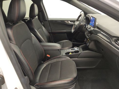Used 2023 Ford Escape ST-Line image 21
