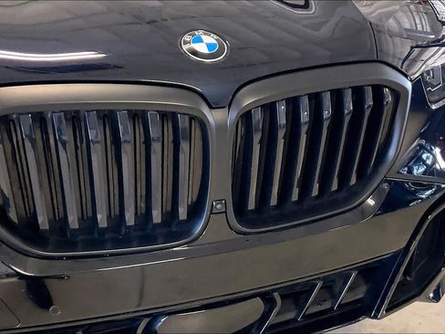 Certified 2024 BMW X5 xDrive40i w/ M Sport Package image 31