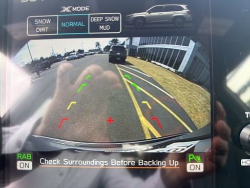 Used 2025 Subaru Forester Limited image 36