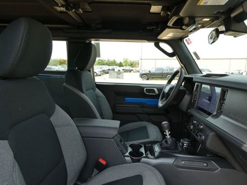 New 2026 Ford Bronco 2-Door AWD/4WD image 10