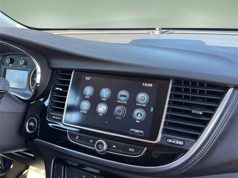 Used 2019 Buick Encore Preferred AWD/4WD image 14