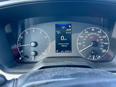 Used 2024 Toyota Corolla LE FWD image 19