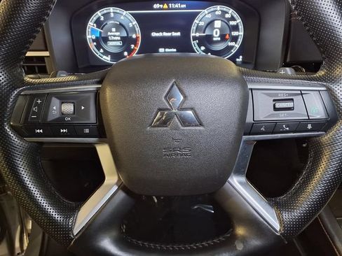 Used 2022 Mitsubishi Outlander SEL FWD image 11