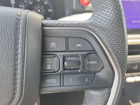 Used 2024 Toyota Tacoma TRD Off-Road AWD/4WD image 20