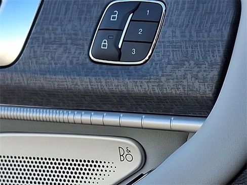 New 2026 Ford Explorer Platinum w/ LUX Leather Package image 18