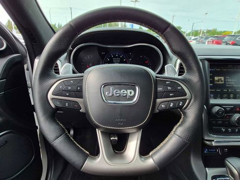 Used 2017 Jeep Grand Cherokee SRT AWD/4WD image 20