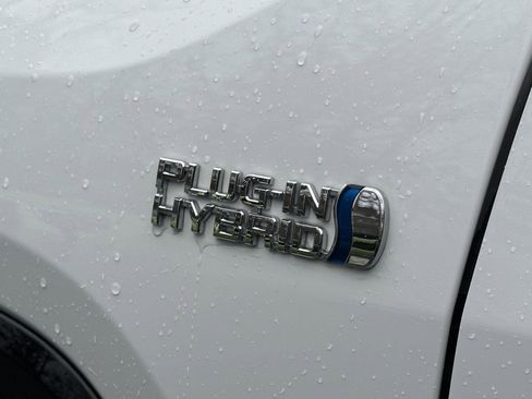 Certified 2024 Toyota RAV4 SE w/ Weather & Moonroof Package image 10