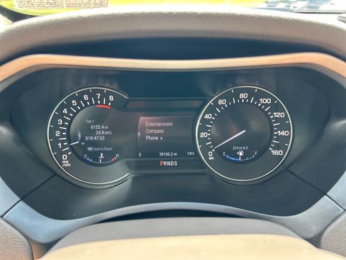 Used 2013 Lincoln MKZ AWD image 24