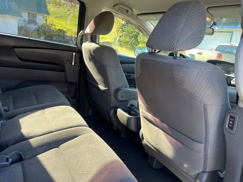 Used 2016 Honda Odyssey SE image 38