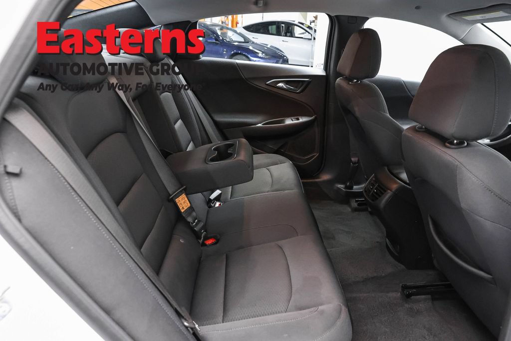 Used 2025 Chevrolet Malibu LT FWD image 25