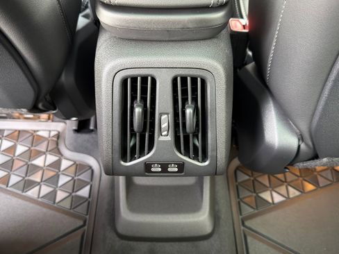 New 2026 BMW X2 xDrive28i w/ Technology Package image 16