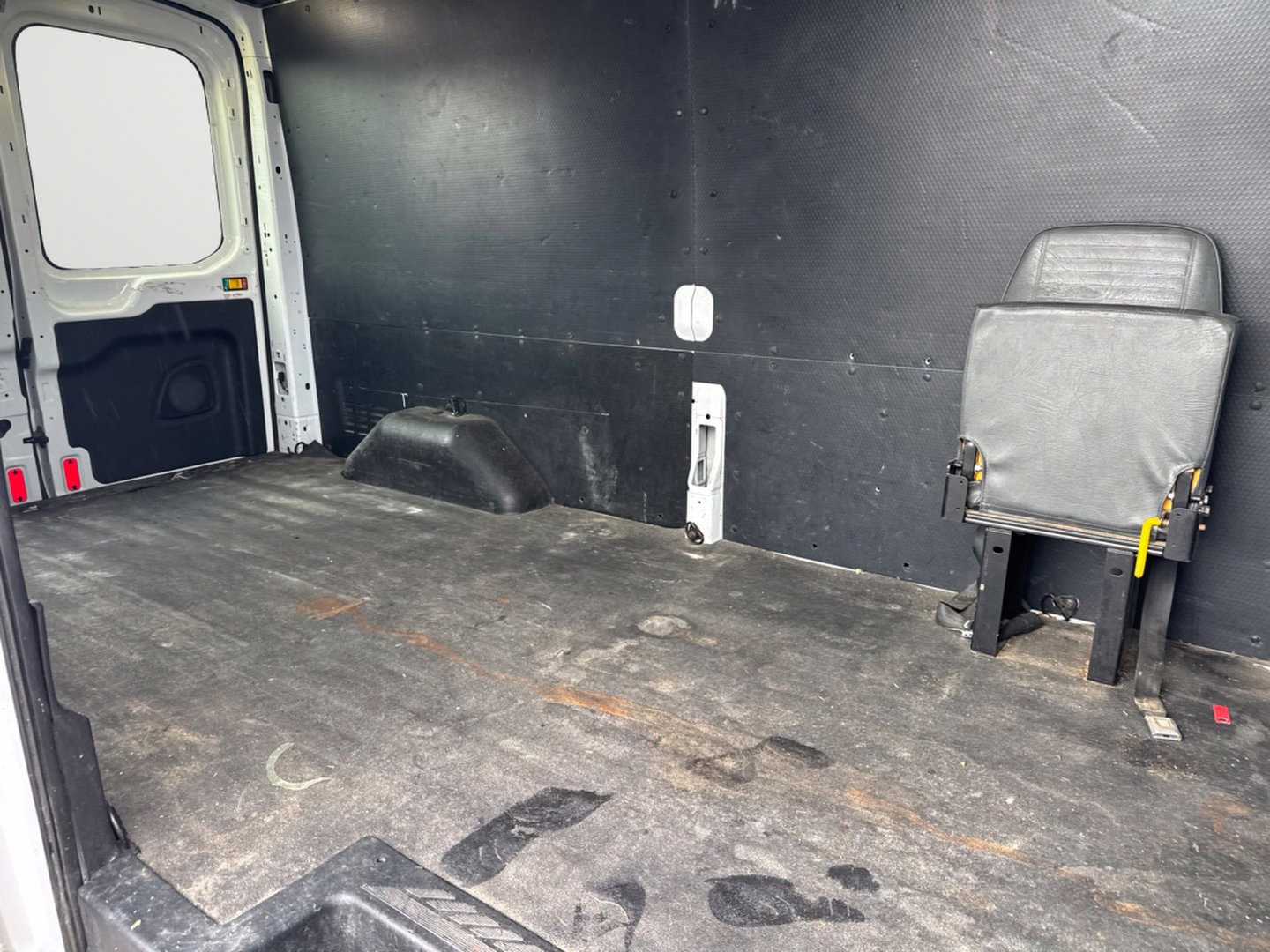 Used 2017 Ford Transit 250 148 Medium Roof RWD image 15