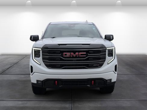 Used 2026 GMC Sierra 1500 AT4 w/ AT4 Premium Package AWD/4WD image 6