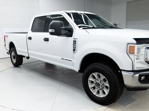Used 2021 Ford F350 XLT w/ XLT Value Package AWD/4WD image 22