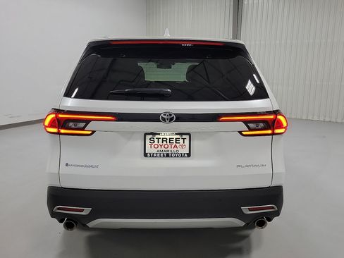 Certified 2024 Toyota Grand Highlander AWD Hybrid image 5