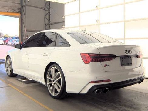 Used 2021 Audi S6 Premium Plus w/ S Sport Package AWD/4WD image 6
