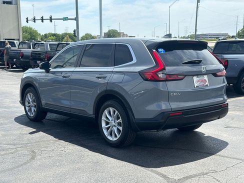 Certified 2025 Honda CR-V EX image 9