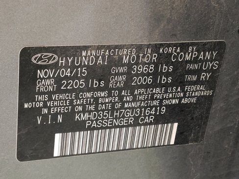 Used 2016 Hyundai Elantra GT w/ Option Group 03 image 33