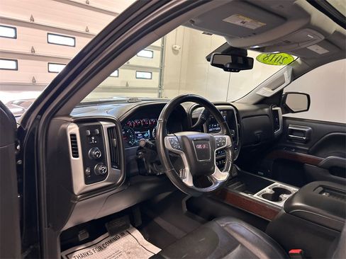 Used 2018 GMC Sierra 1500 SLT image 17