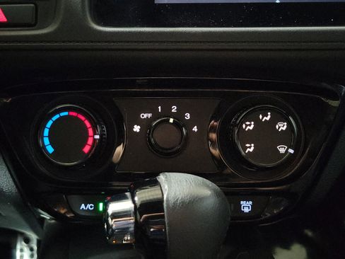 Used 2022 Honda HR-V Sport image 33