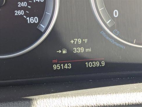 Used 2017 BMW X3 xDrive28i image 4