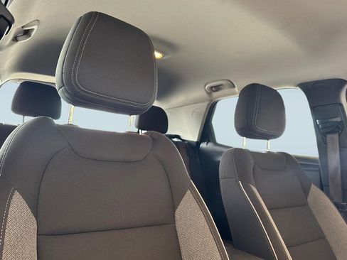 Used 2025 Chevrolet TrailBlazer LT FWD image 26