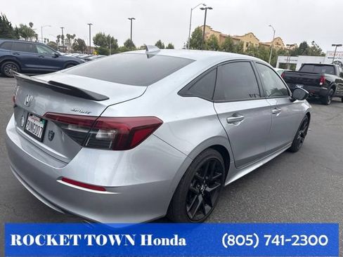 Used 2025 Honda Civic Sport image 5