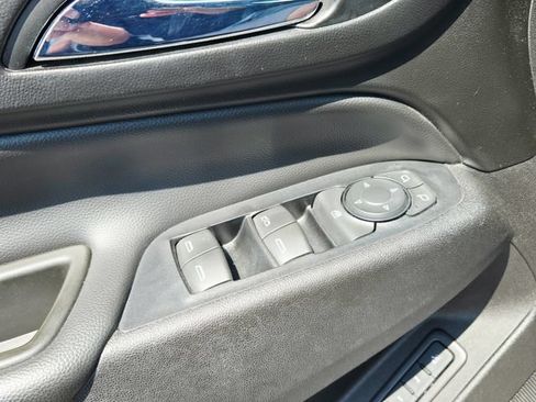 Used 2018 Chevrolet Equinox Premier AWD/4WD image 35