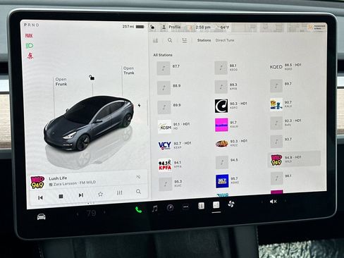 Used 2023 Tesla Model 3 Standard Range RWD image 23